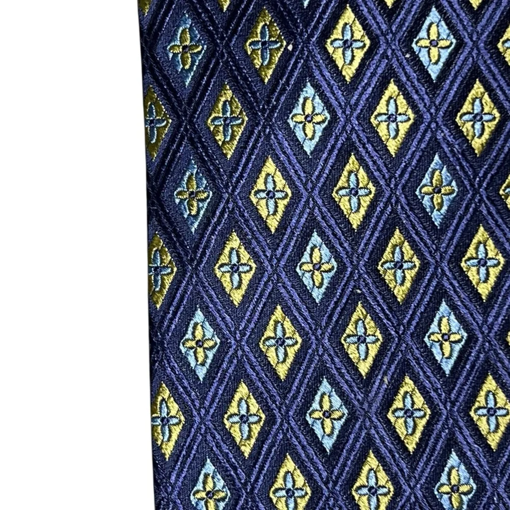 Ike Behar blue and yellow diamond print 100% silk hand tailored in USA tie